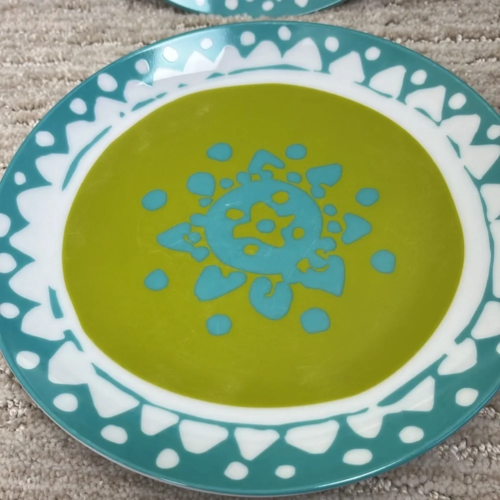 Crate&Barrel Plates Set of (4) 8